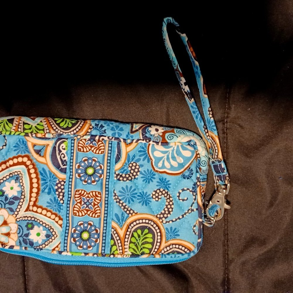VERA BRADLEY WALLET